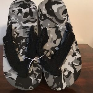 🔴 ON SALE-New Black Cami Frayed Flip Flops